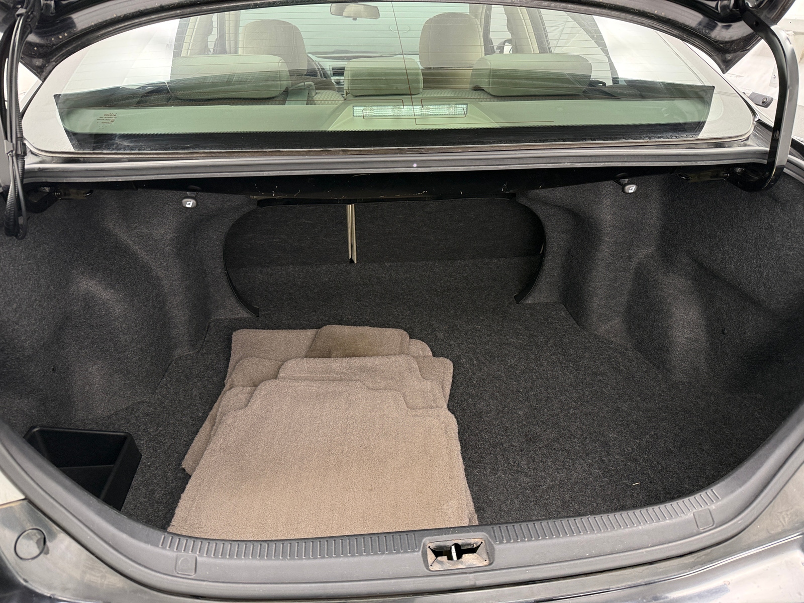 Thumbnail: 2011 Toyota Camry - 7