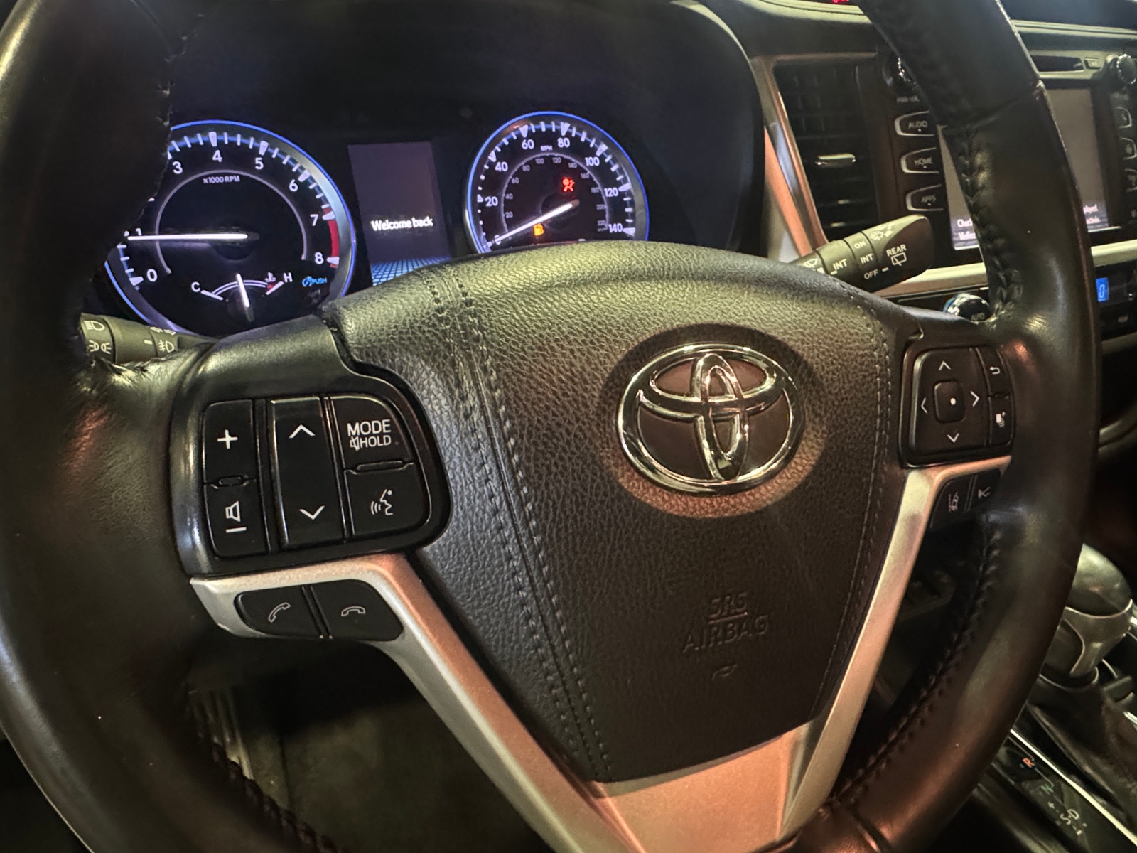 Thumbnail: 2019 Toyota Highlander - 4