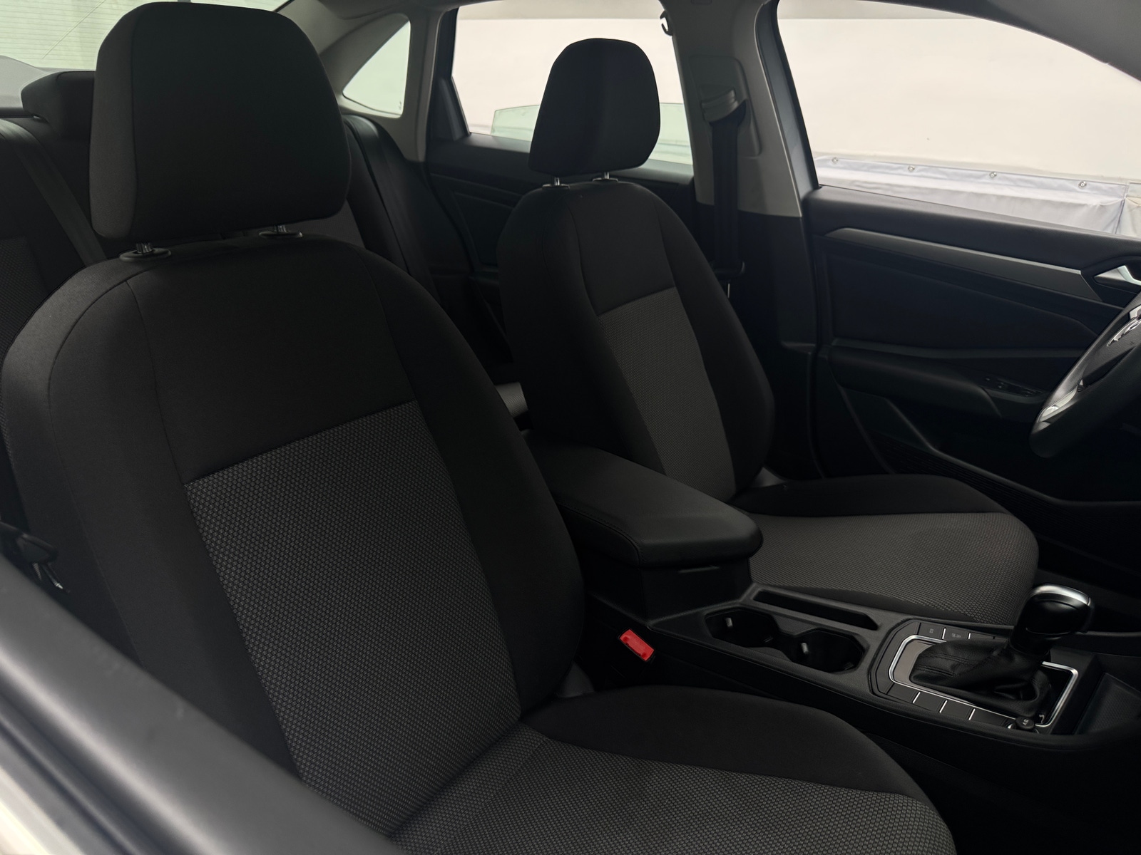 Thumbnail: 2021 Volkswagen Jetta - 2