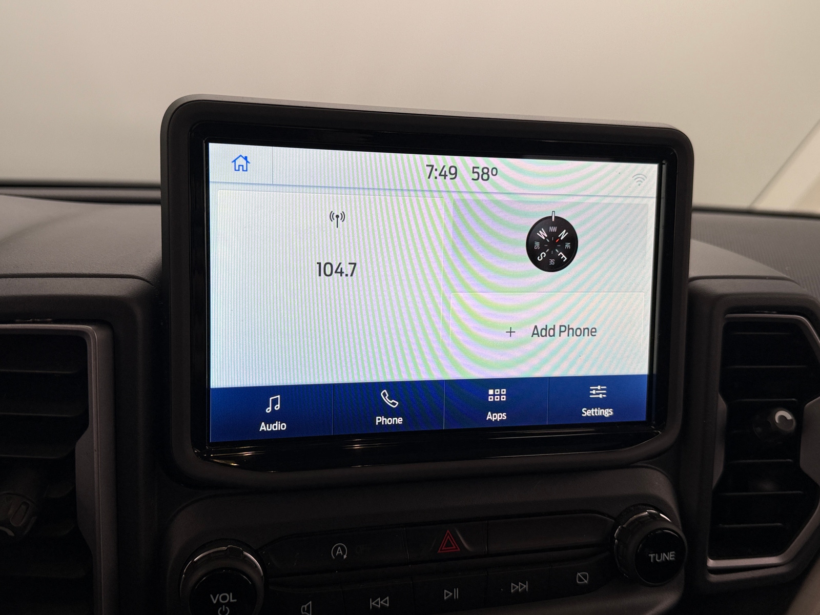 Thumbnail: 2021 Ford Bronco Sport - 4