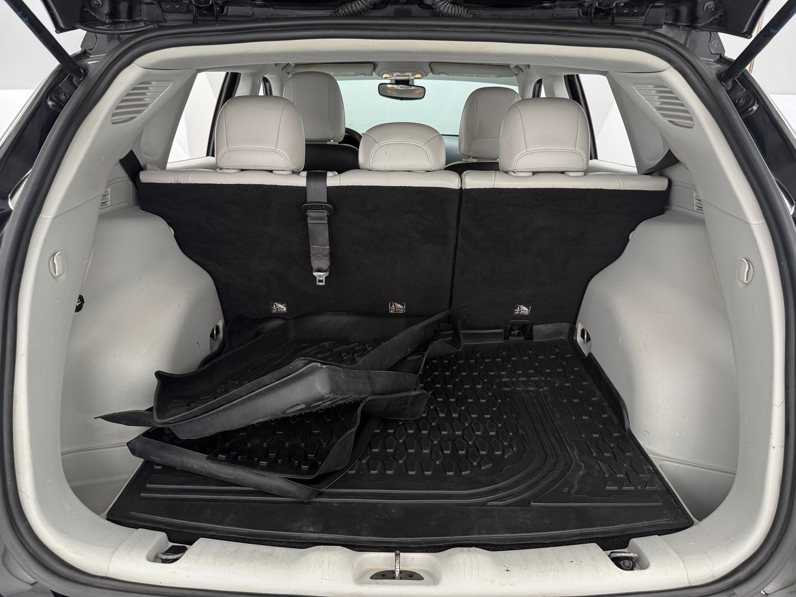 Thumbnail: 2021 Jeep Compass - 7