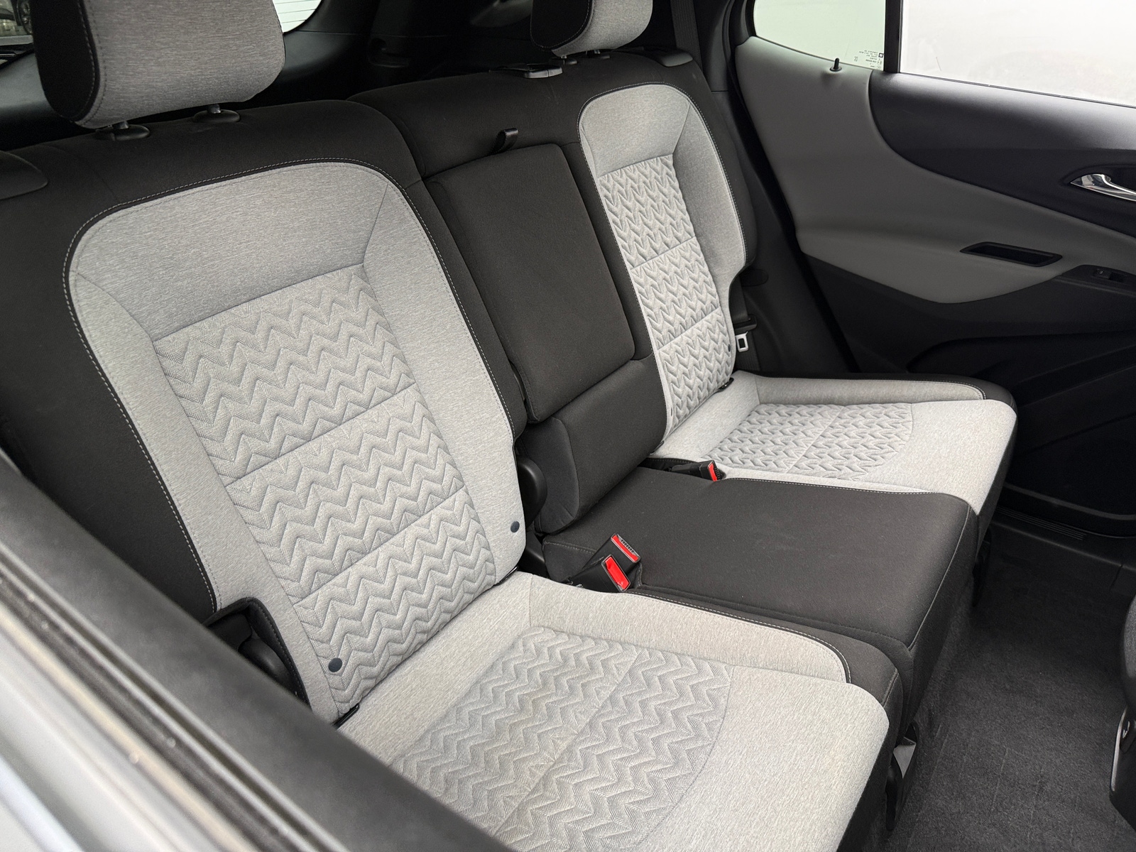 Thumbnail: 2022 Chevrolet Equinox - 6