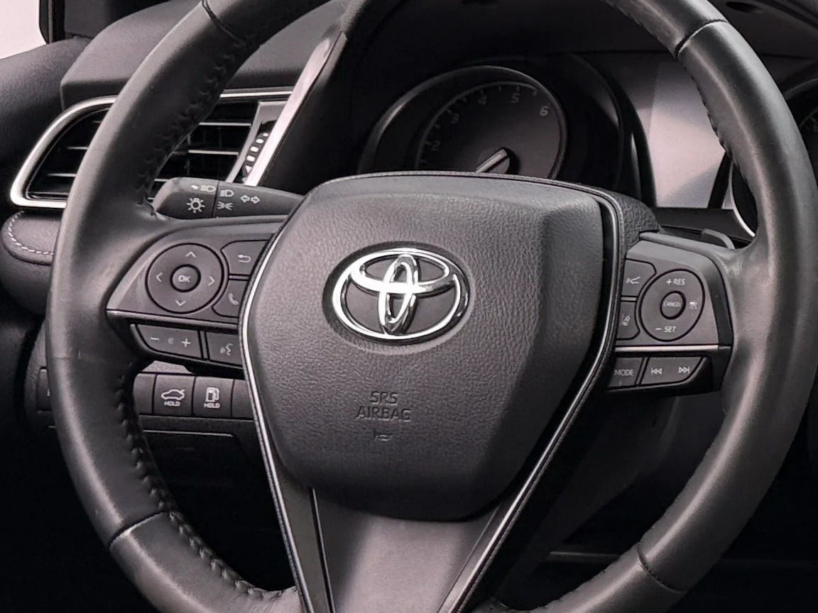 Thumbnail: 2023 Toyota Camry - 4