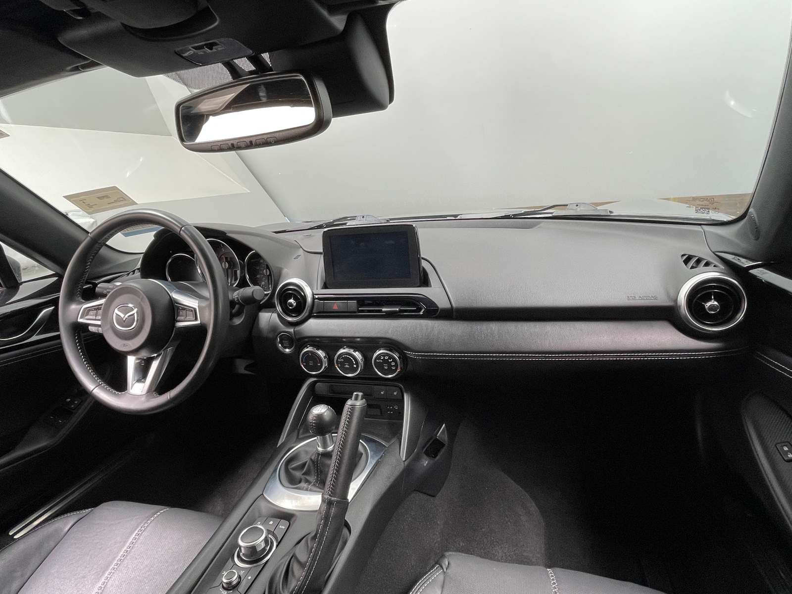 Thumbnail: 2023 Mazda MX-5 Miata - 2