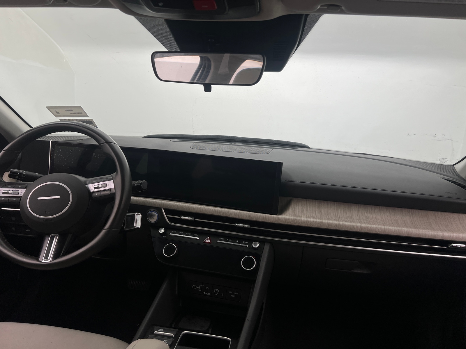 Thumbnail: 2024 Hyundai Sonata - 3