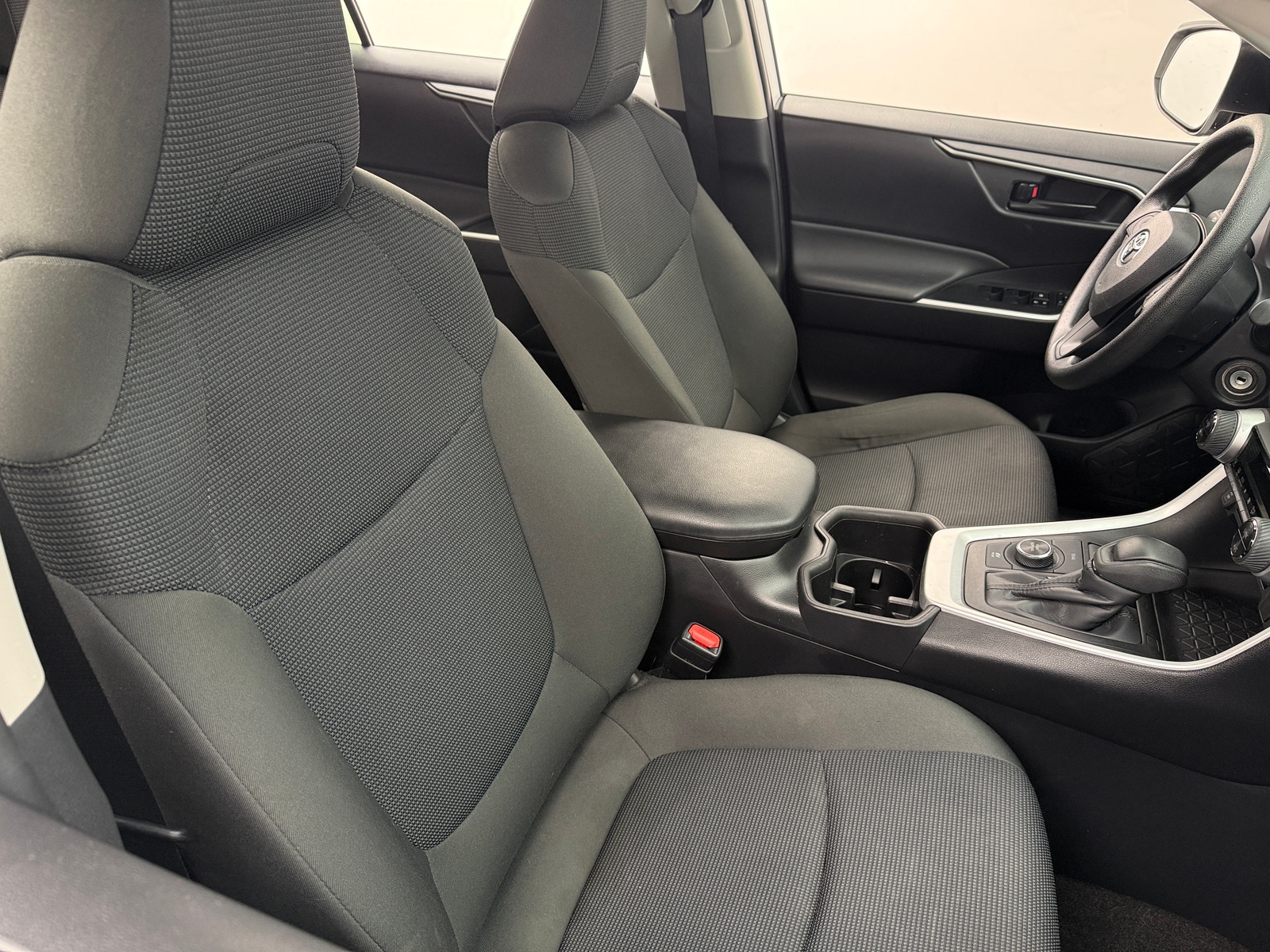 Thumbnail: 2024 Toyota RAV4 - 2