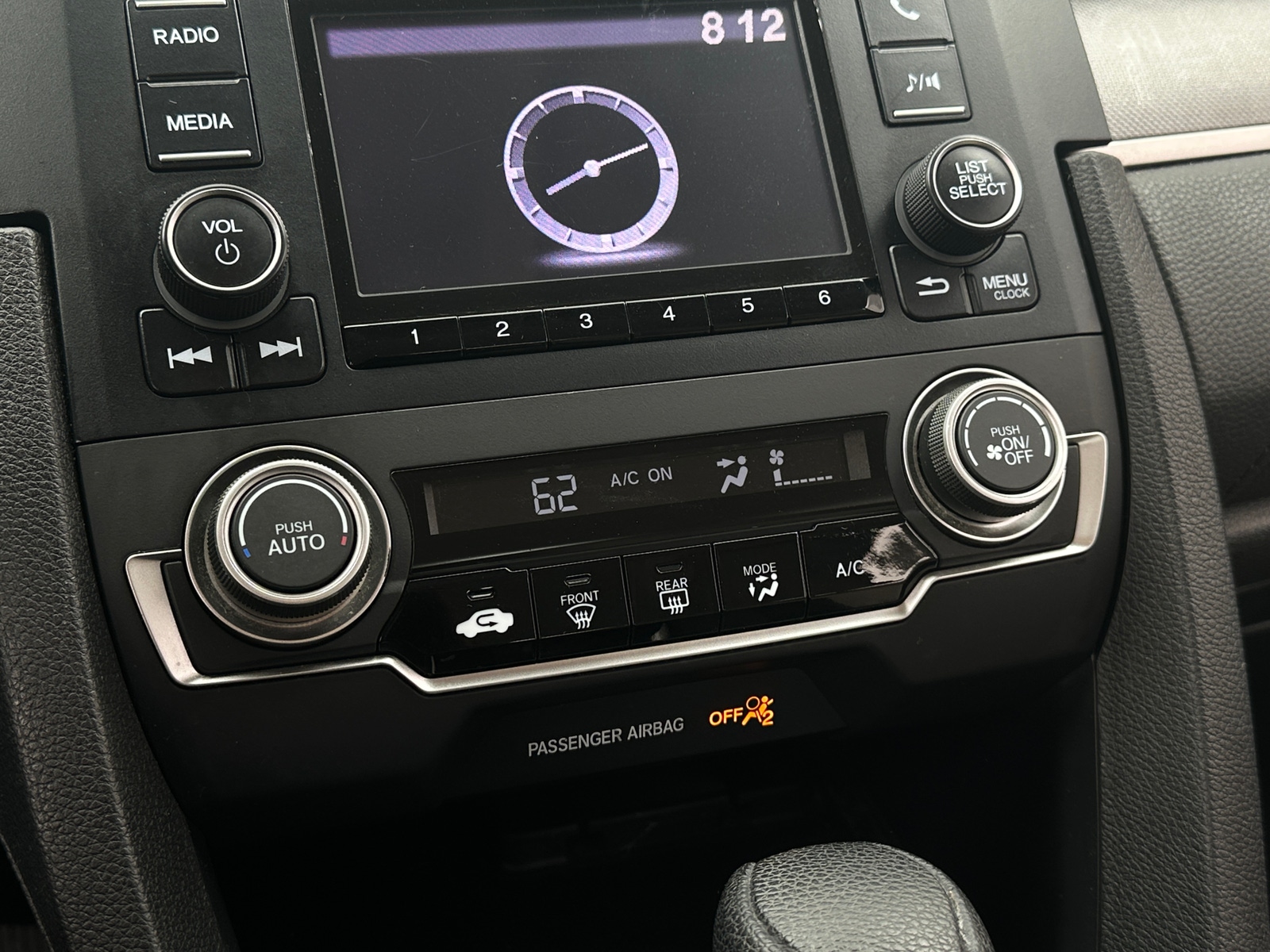 Thumbnail: 2017 Honda Civic - 4