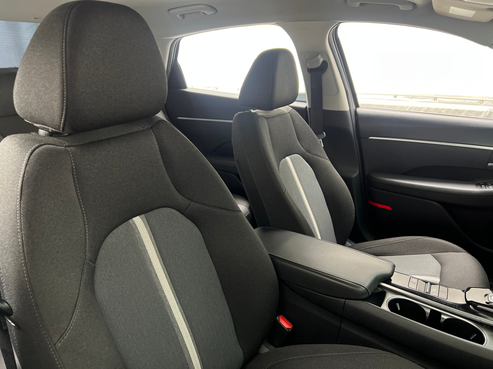 Thumbnail: 2022 Hyundai Sonata - 2