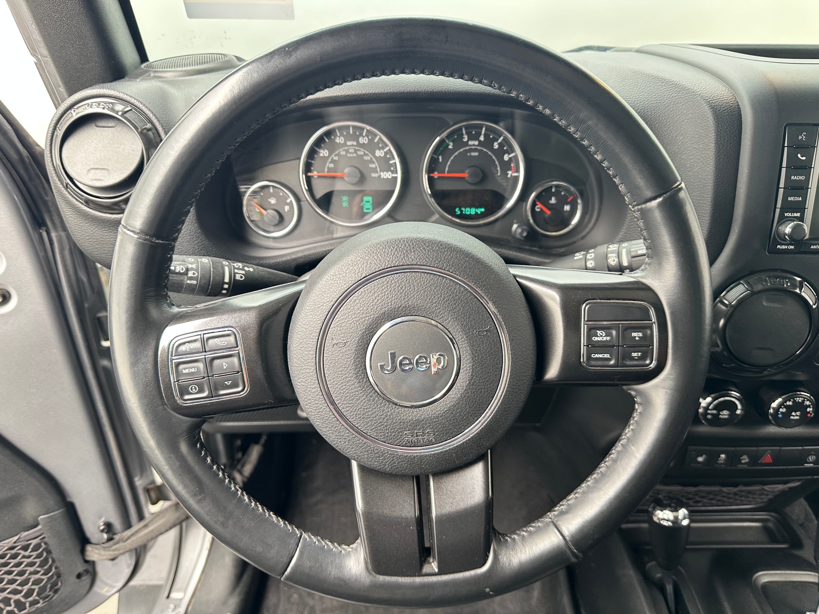 Thumbnail: 2017 Jeep Wrangler - 4