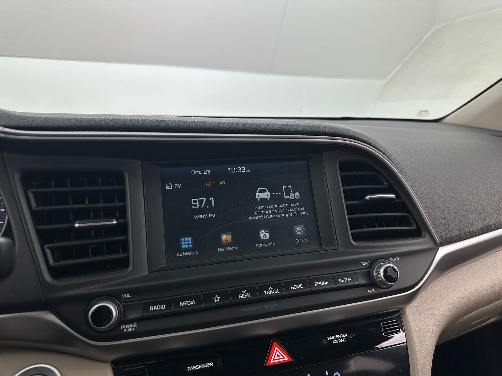 Thumbnail: 2019 Hyundai Elantra - 4