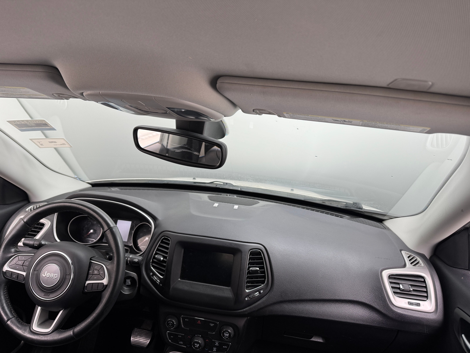 Thumbnail: 2019 Jeep Compass - 3