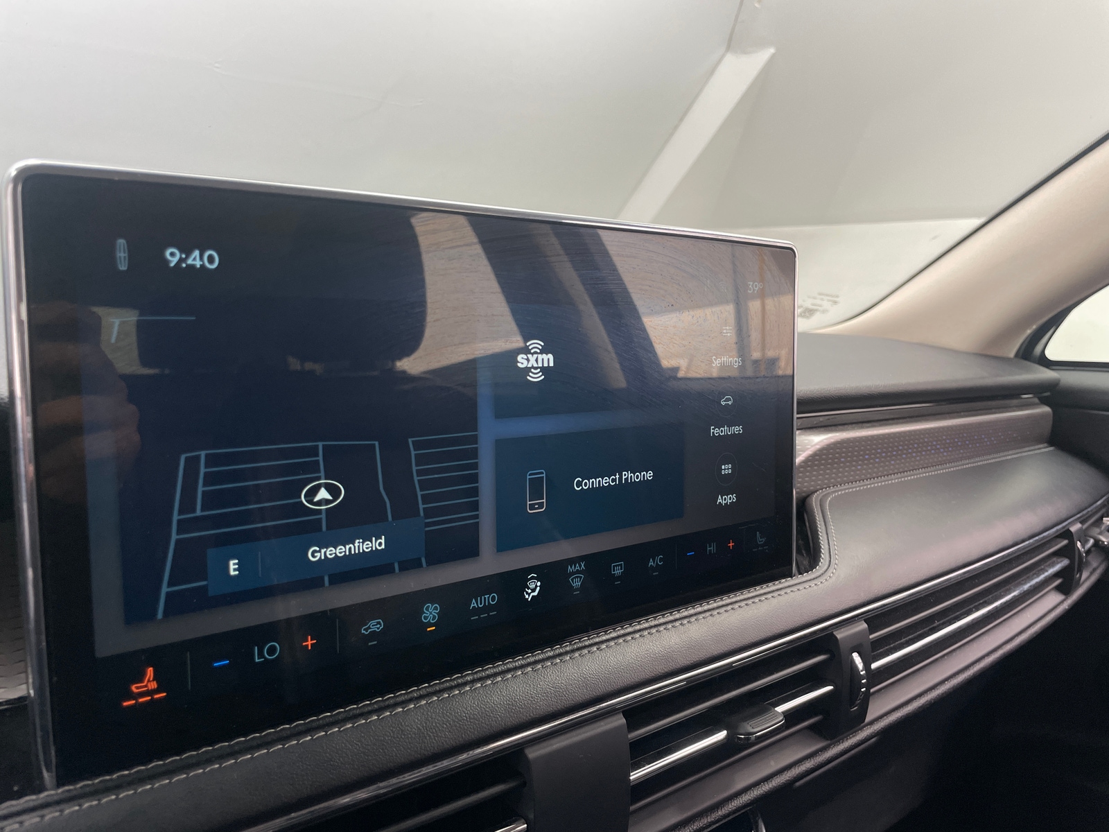 Thumbnail: 2024 Lincoln Corsair - 3