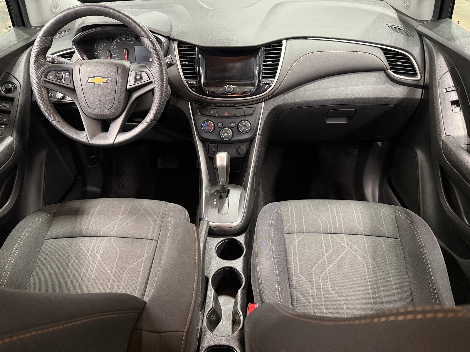 Thumbnail: 2020 Chevrolet Trax - 3