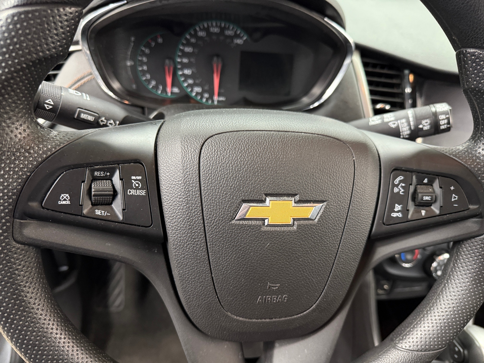 Thumbnail: 2020 Chevrolet Trax - 5