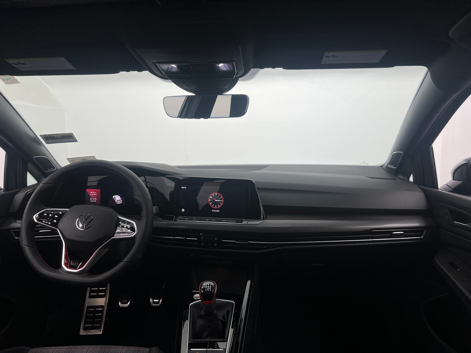 Thumbnail: 2024 Volkswagen Golf - 3