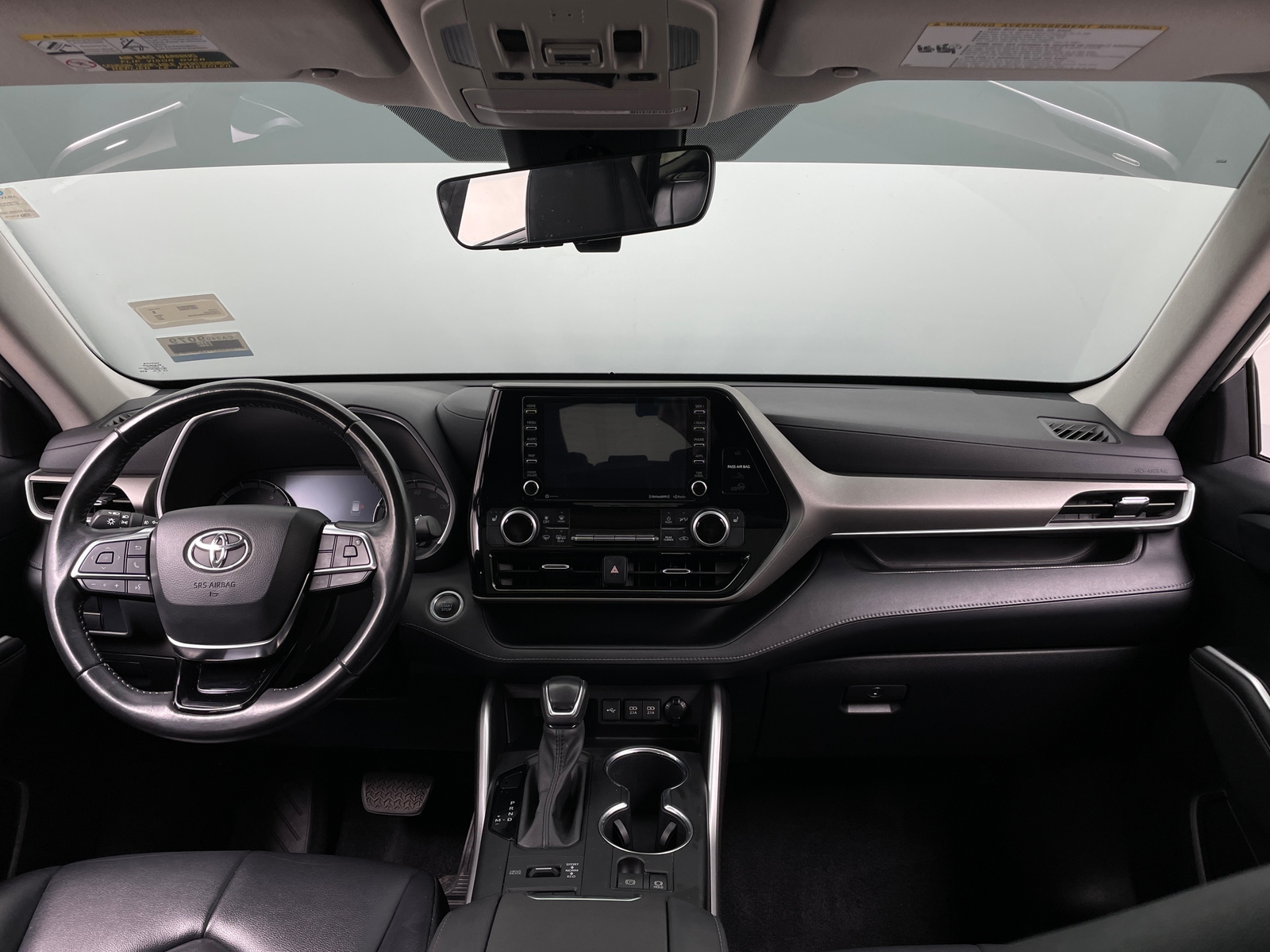 Thumbnail: 2021 Toyota Highlander - 2