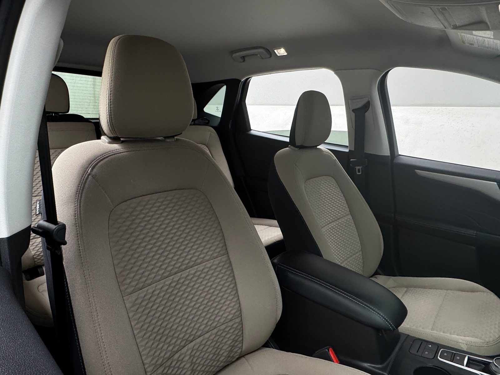 Thumbnail: 2022 Ford Escape - 2