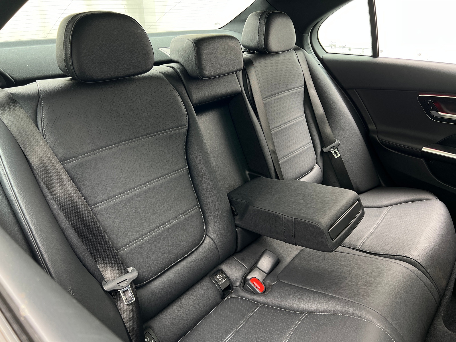 Thumbnail: 2024 Mercedes-Benz C-Class - 5