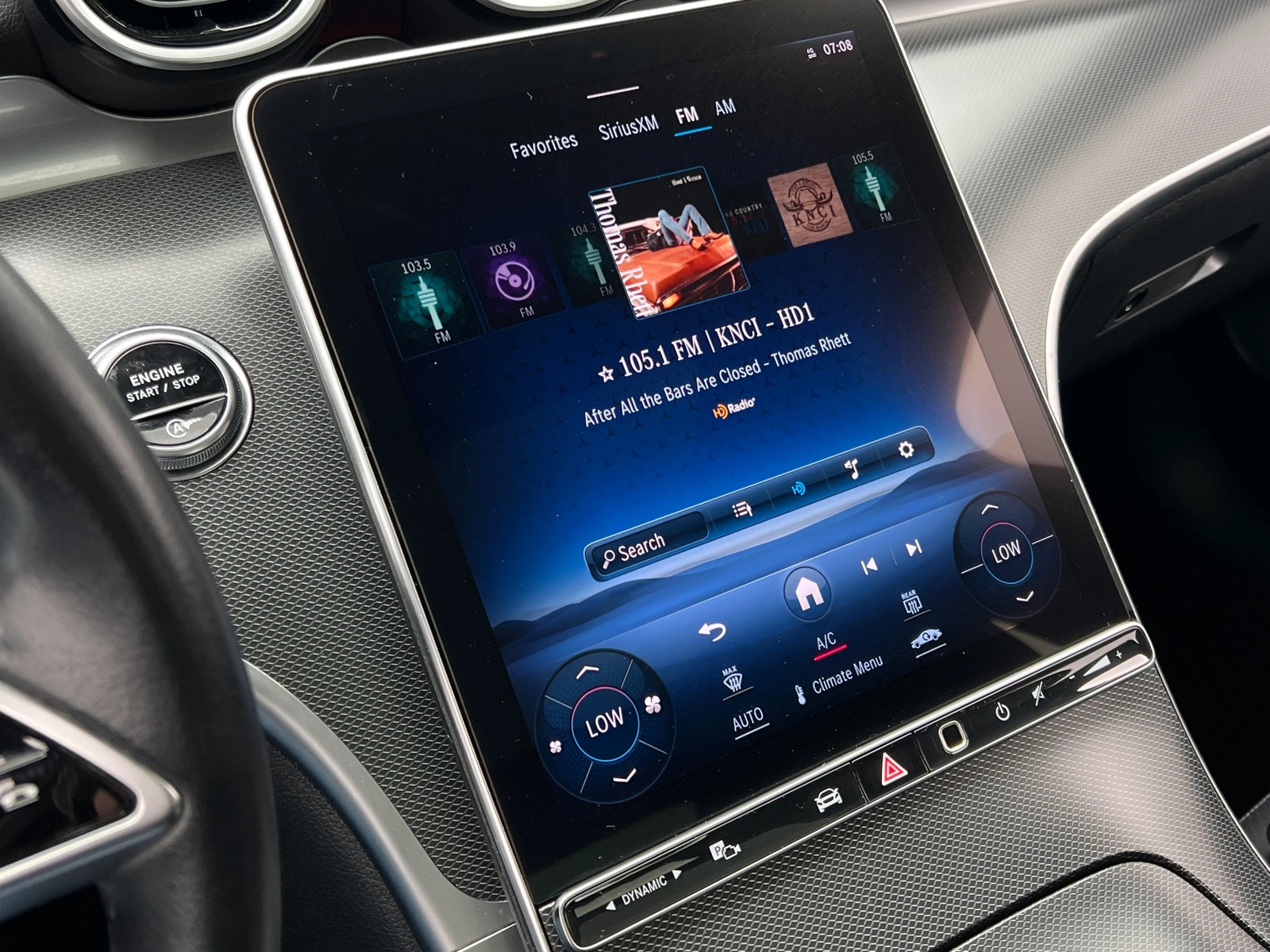 Thumbnail: 2024 Mercedes-Benz C-Class - 3