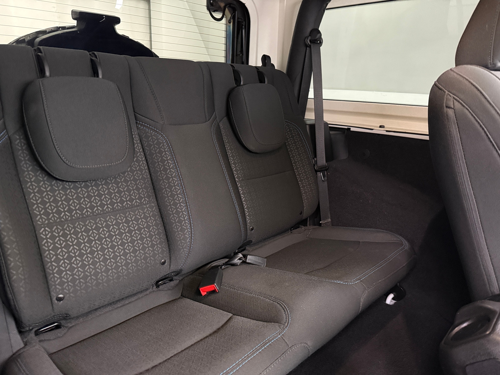 Thumbnail: 2021 Jeep Wrangler - 6