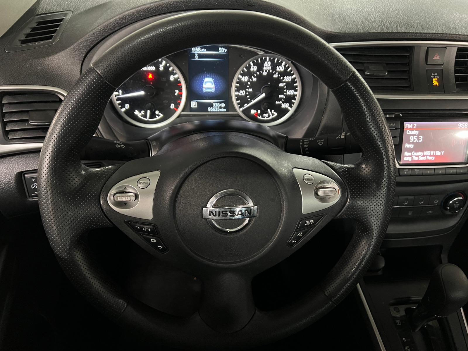 Thumbnail: 2018 Nissan Sentra - 5