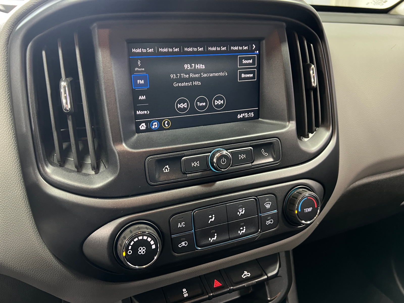 Thumbnail: 2020 Chevrolet Colorado - 4