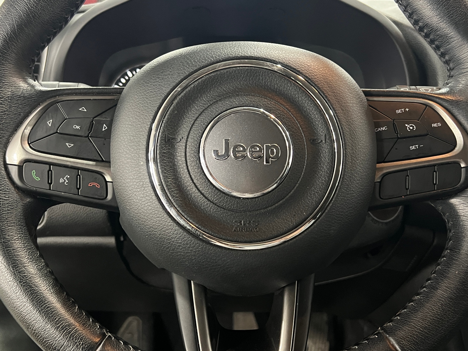 Thumbnail: 2021 Jeep Renegade - 4
