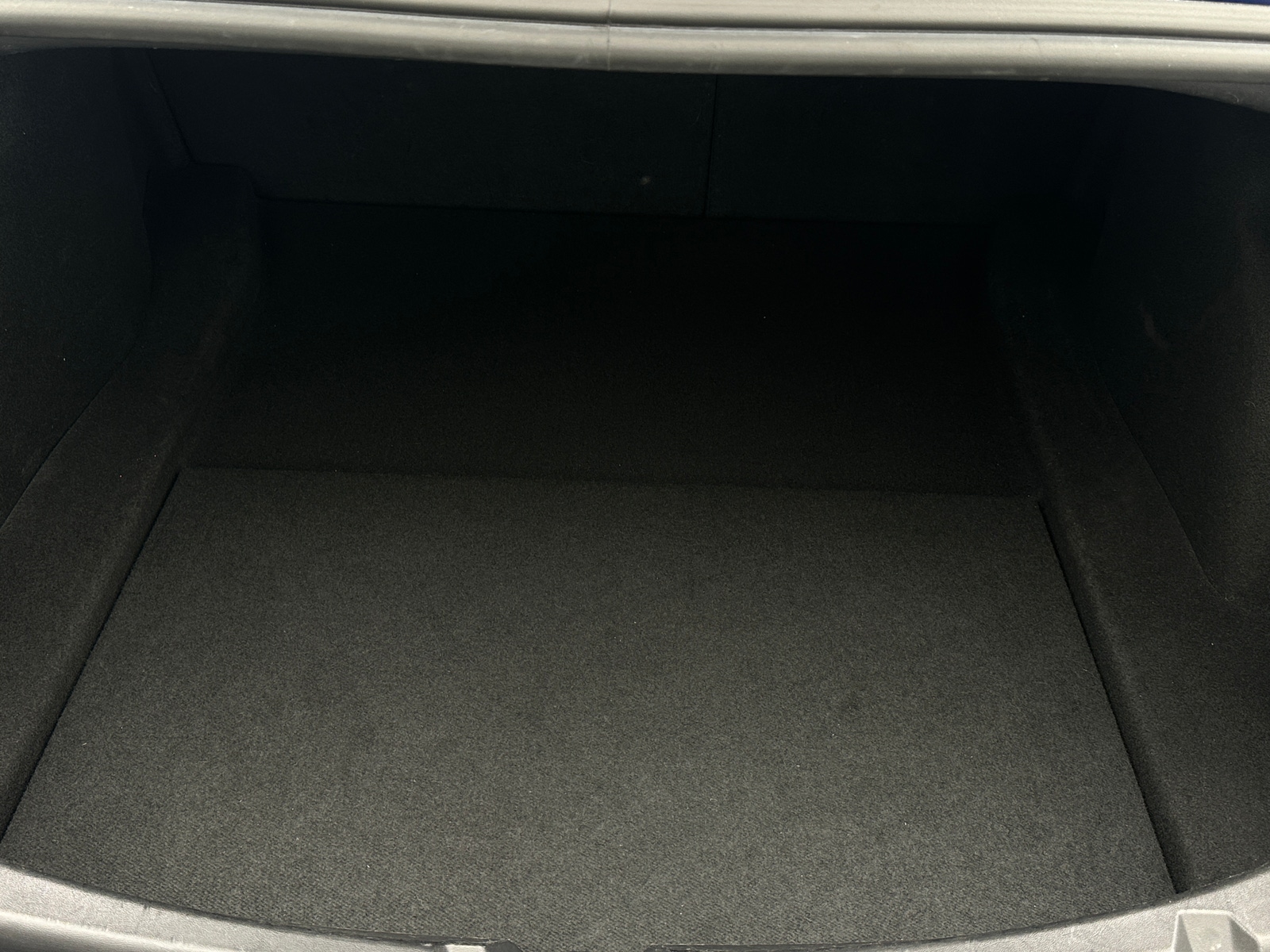 Thumbnail: 2018 Tesla Model 3 - 6