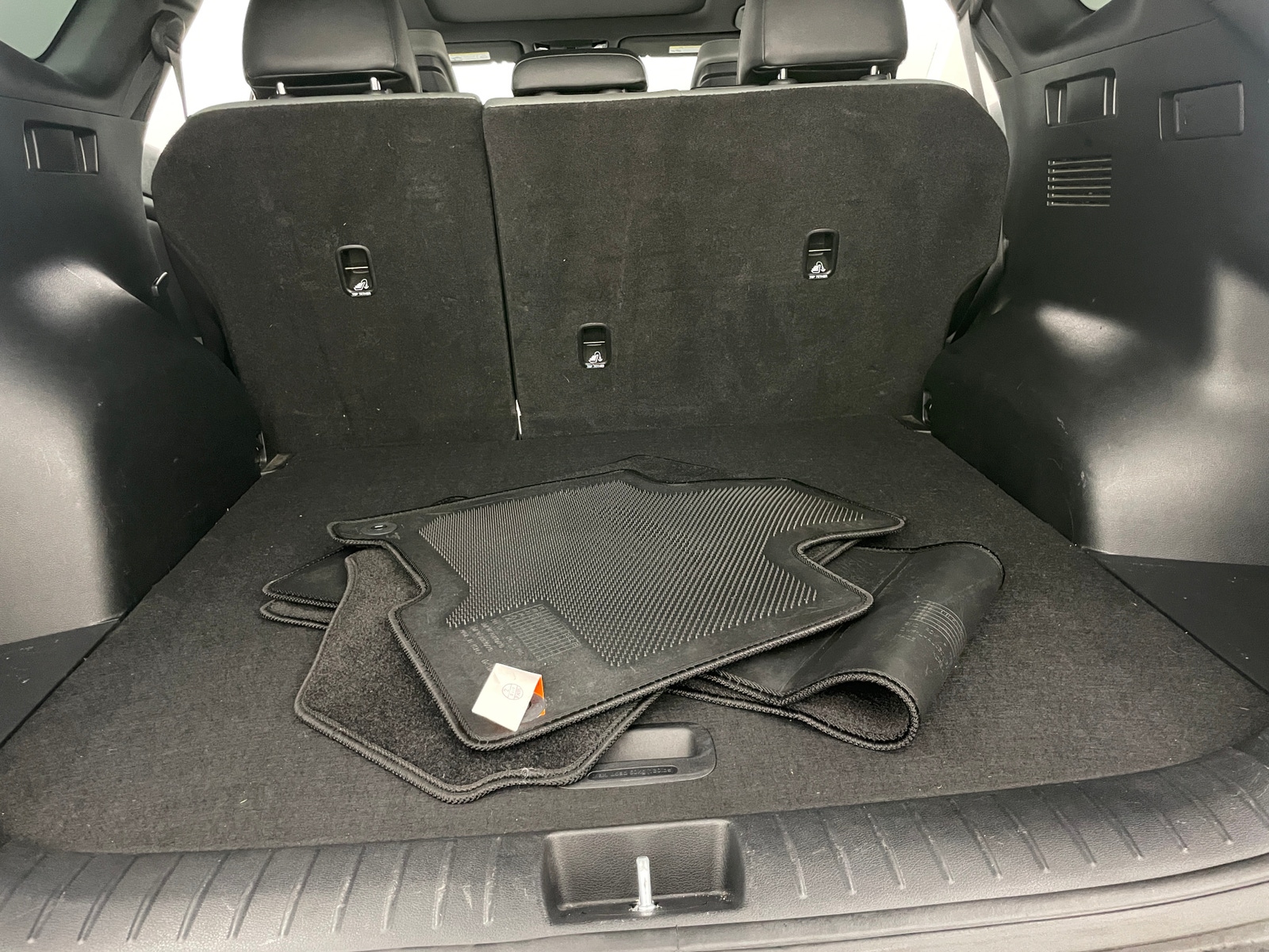 Thumbnail: 2023 Kia Sportage - 6