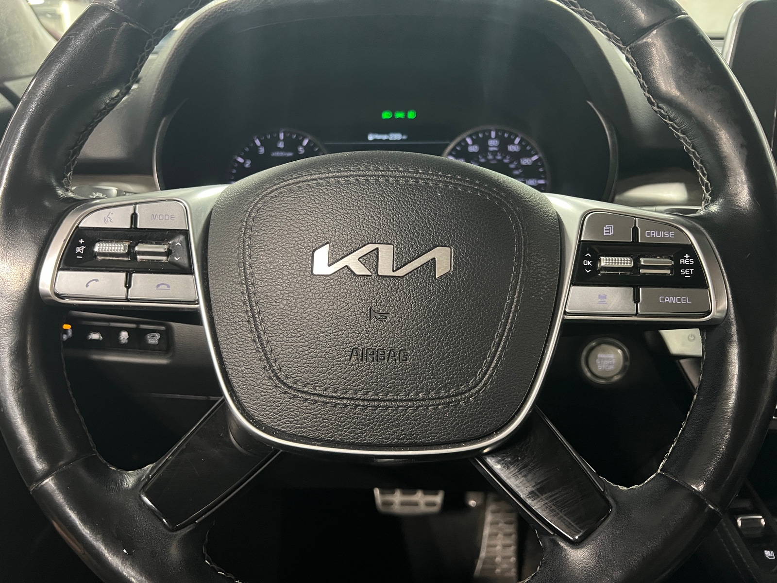 Thumbnail: 2022 Kia Telluride - 4