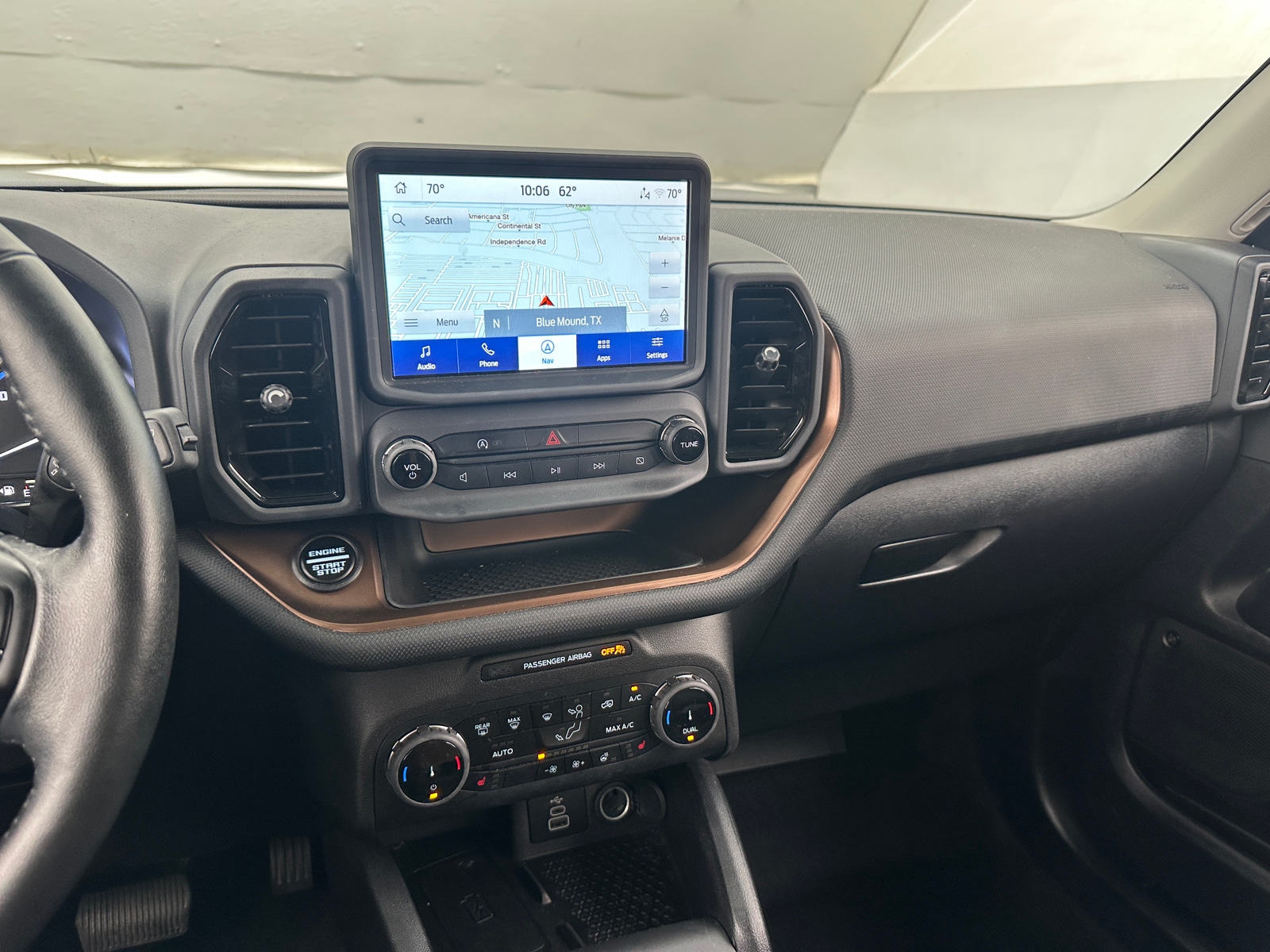 Thumbnail: 2023 Ford Bronco Sport - 3