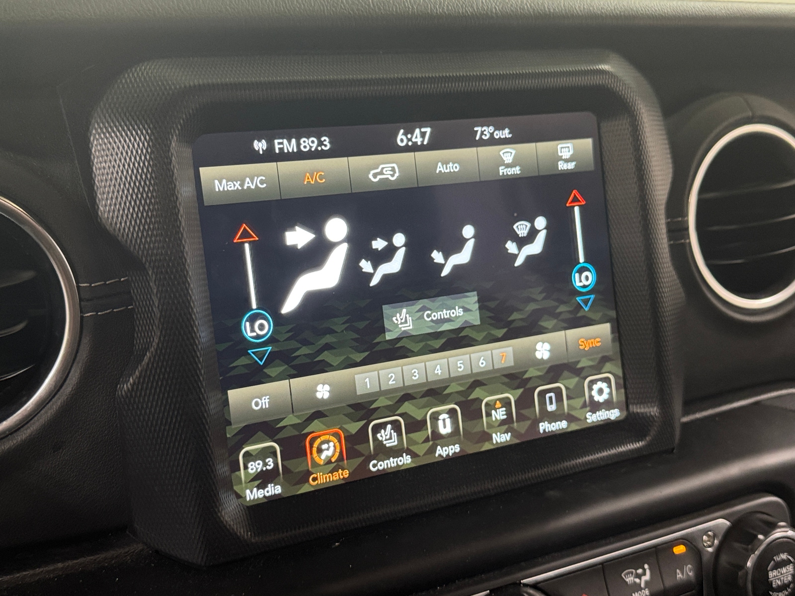 Thumbnail: 2023 Jeep Wrangler - 3