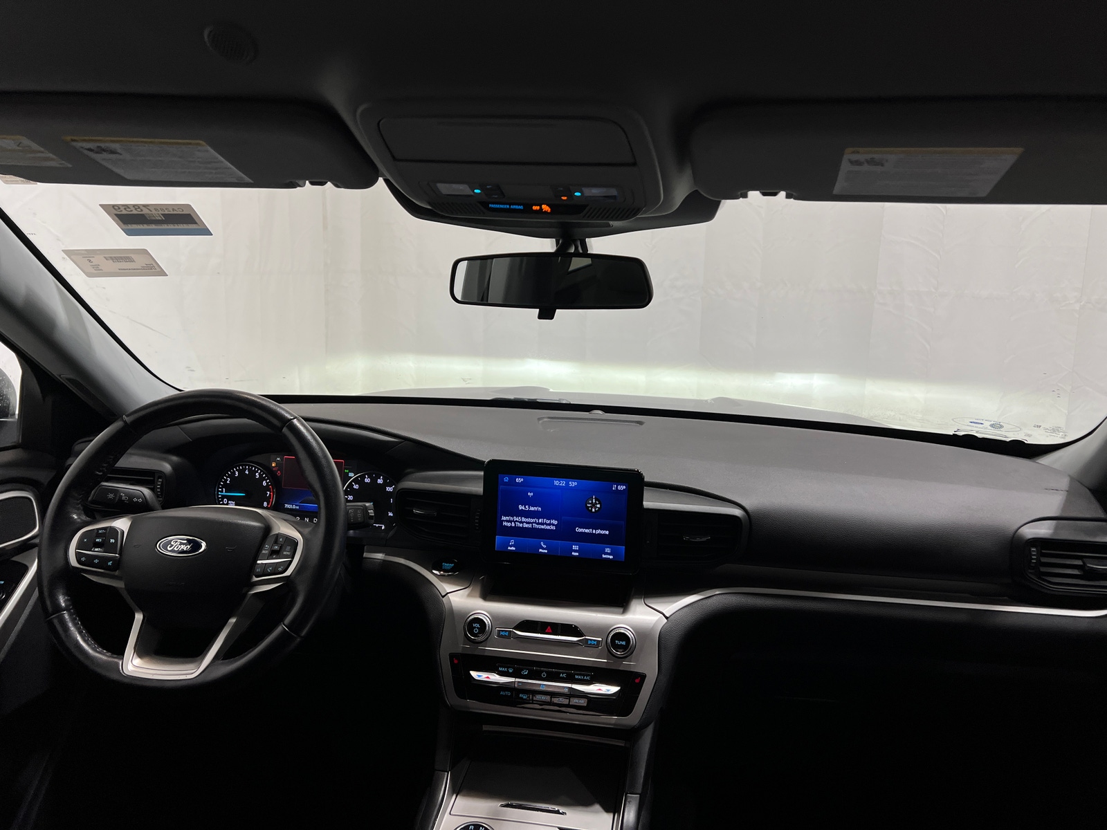 Thumbnail: 2022 Ford Explorer - 3