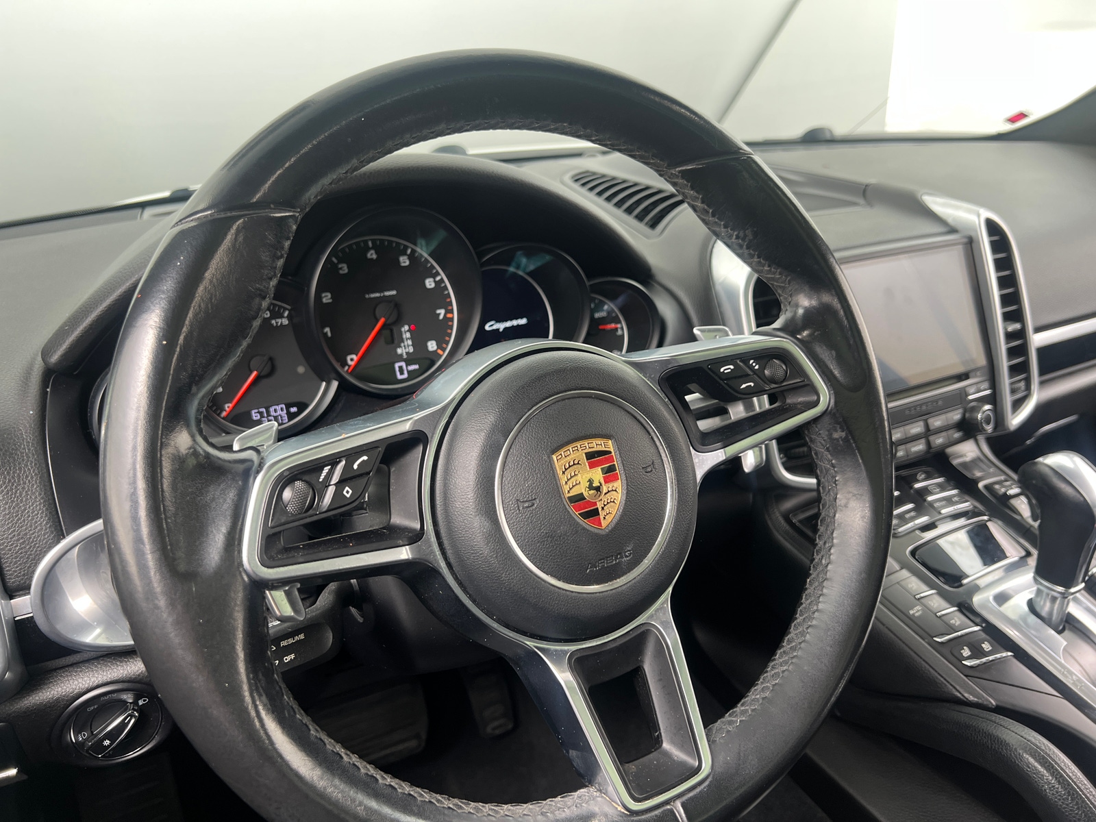 Thumbnail: 2017 Porsche Cayenne - 4