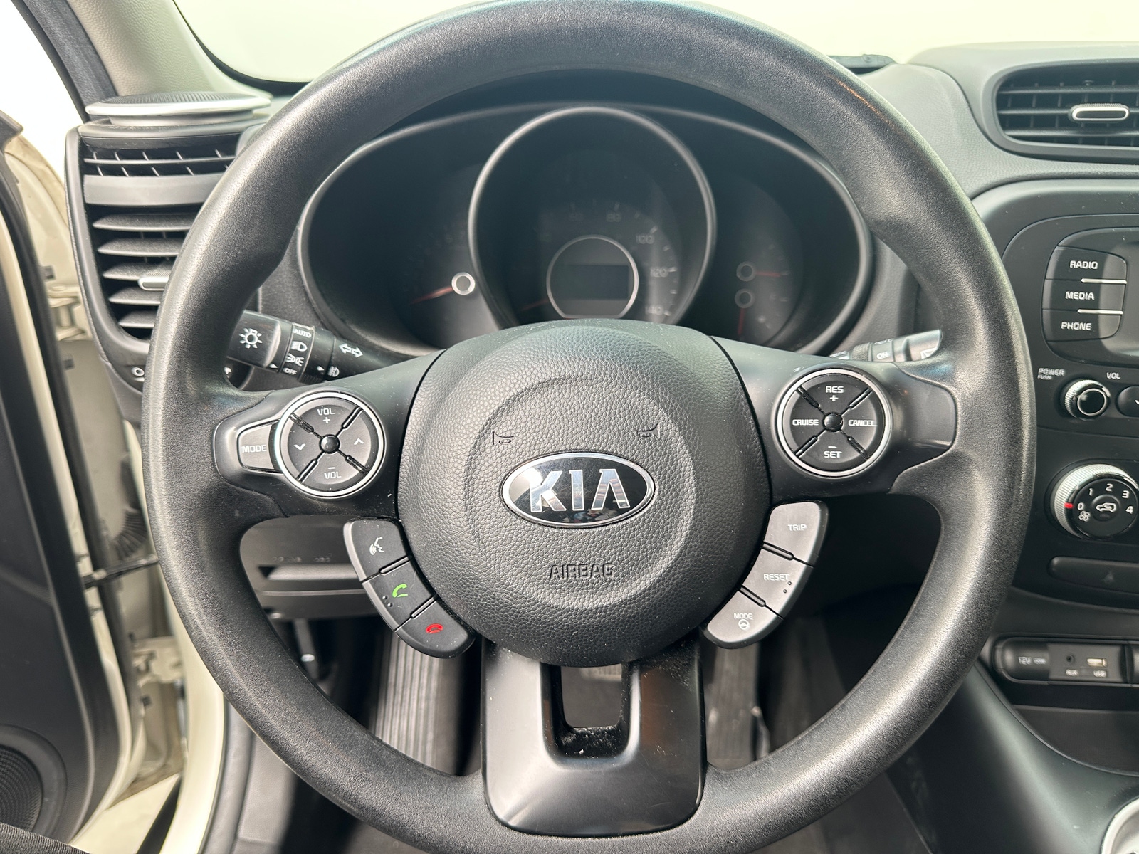 Thumbnail: 2016 Kia Soul - 5
