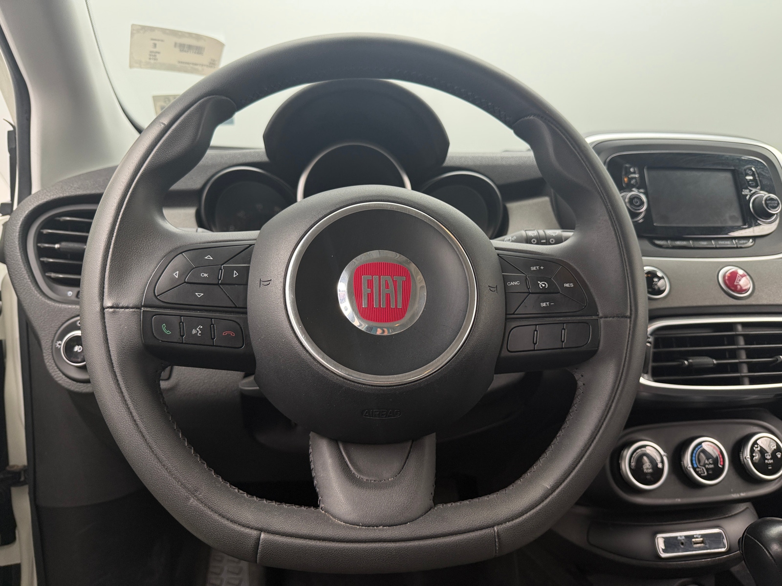 Thumbnail: 2016 Fiat 500X - 5