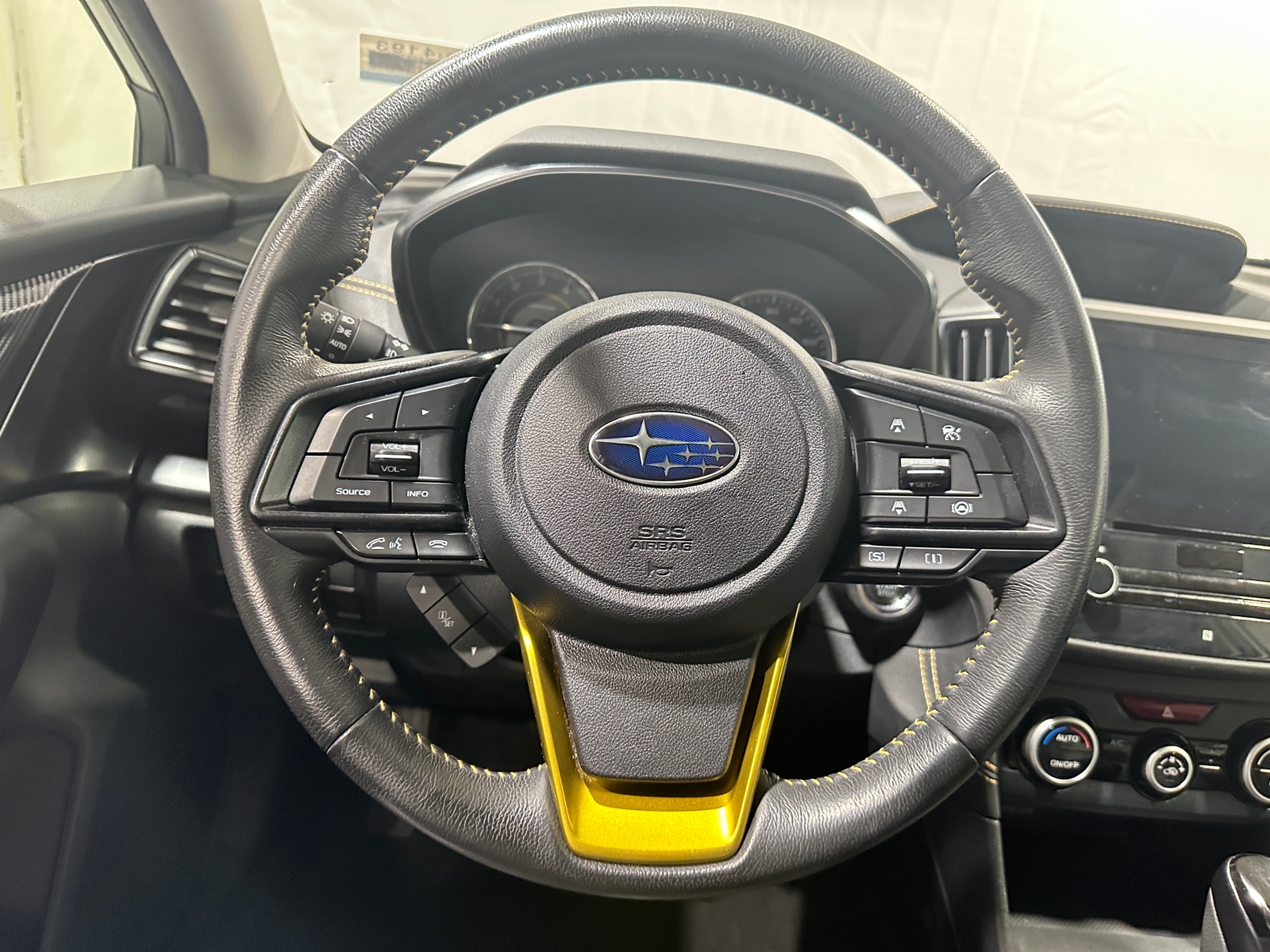Thumbnail: 2022 Subaru Crosstrek - 4