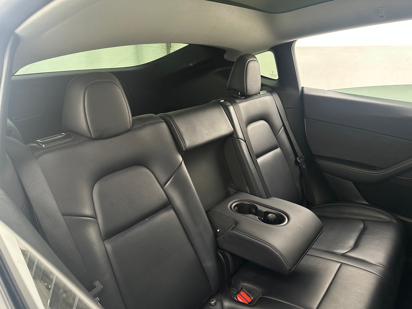 Thumbnail: 2022 Tesla Model Y - 5