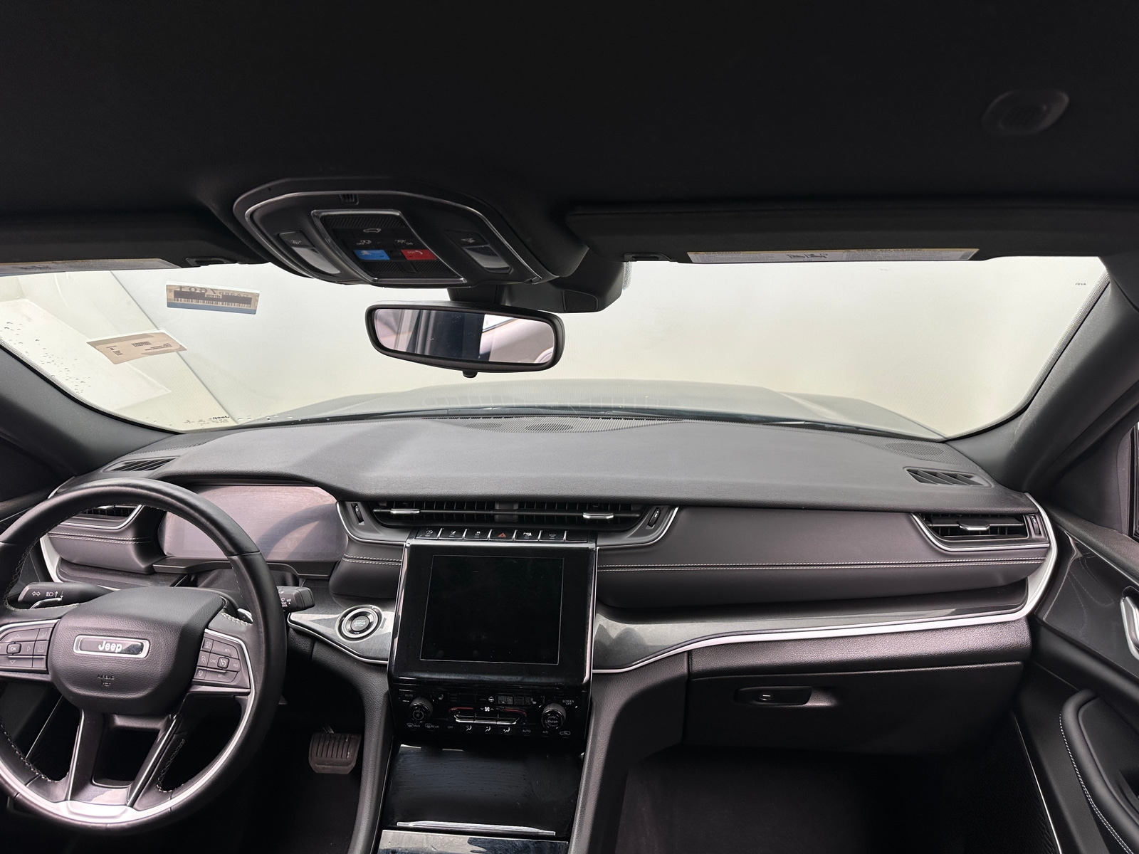 Thumbnail: 2022 Jeep Grand Cherokee - 2