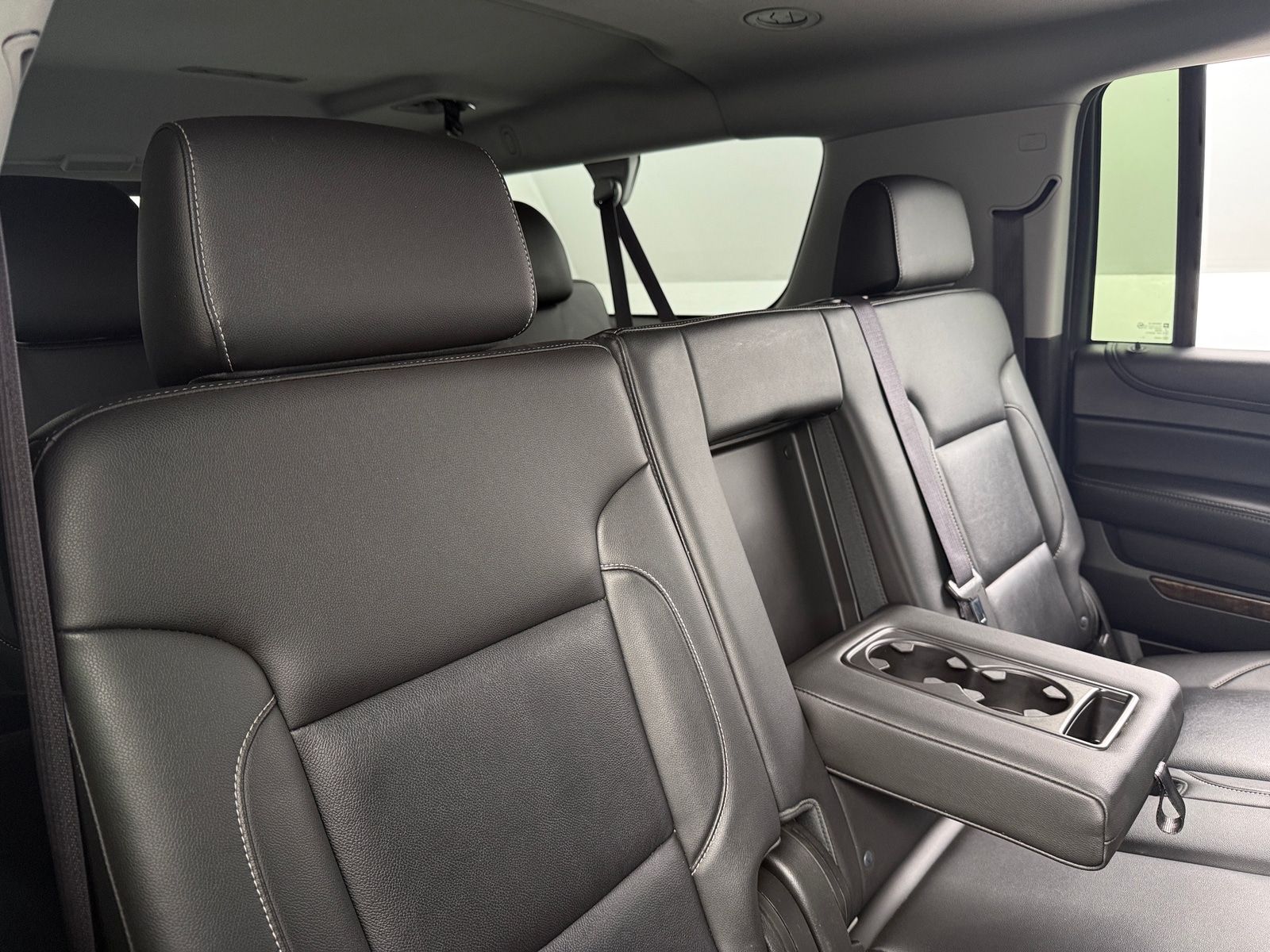 Thumbnail: 2015 Chevrolet Suburban - 5