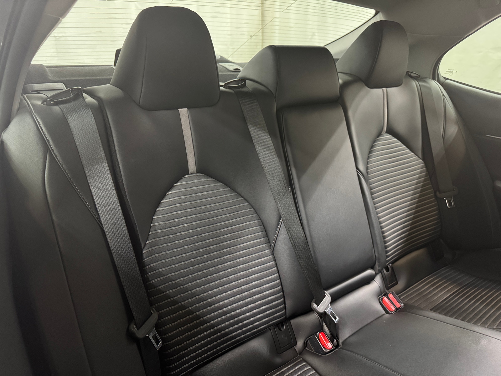 Thumbnail: 2022 Toyota Camry - 5