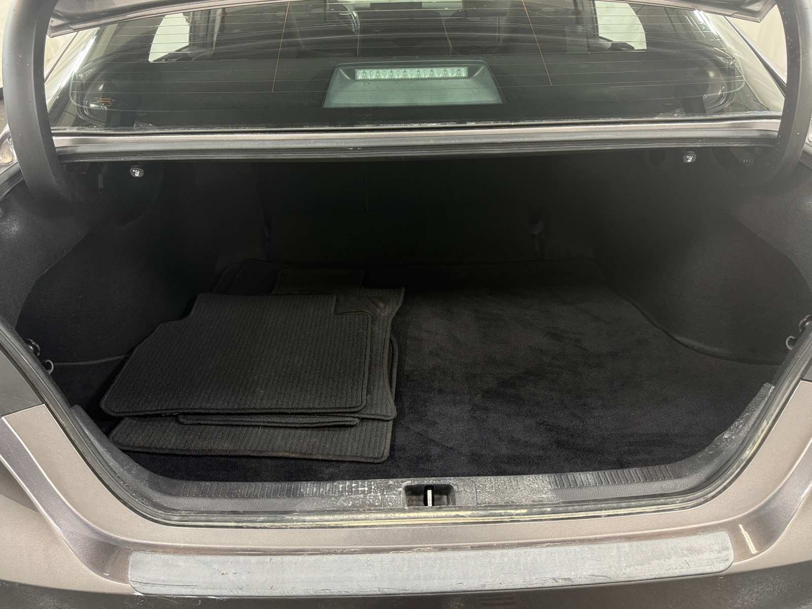 Thumbnail: 2022 Toyota Camry - 6