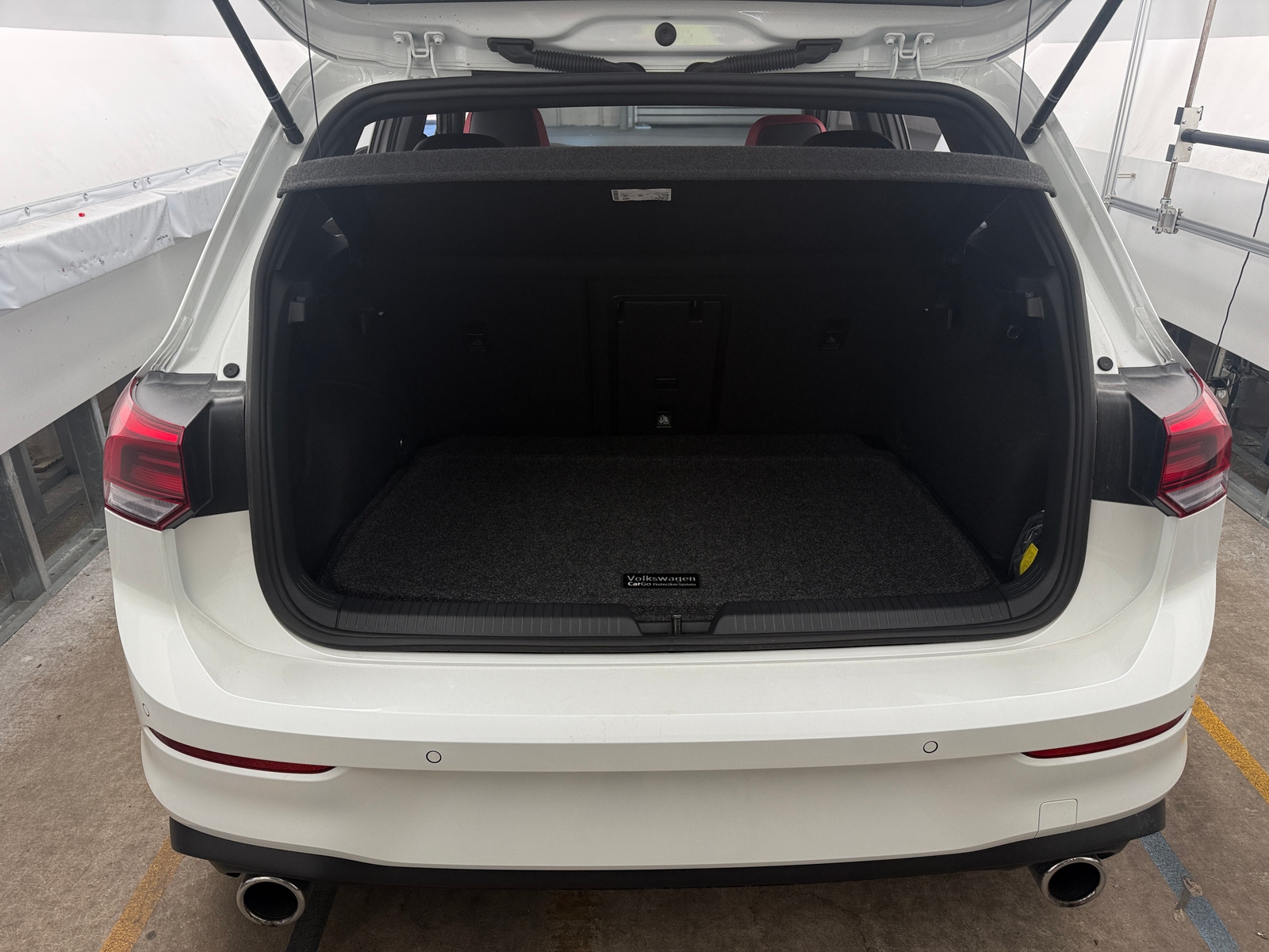 Thumbnail: 2024 Volkswagen Golf - 7