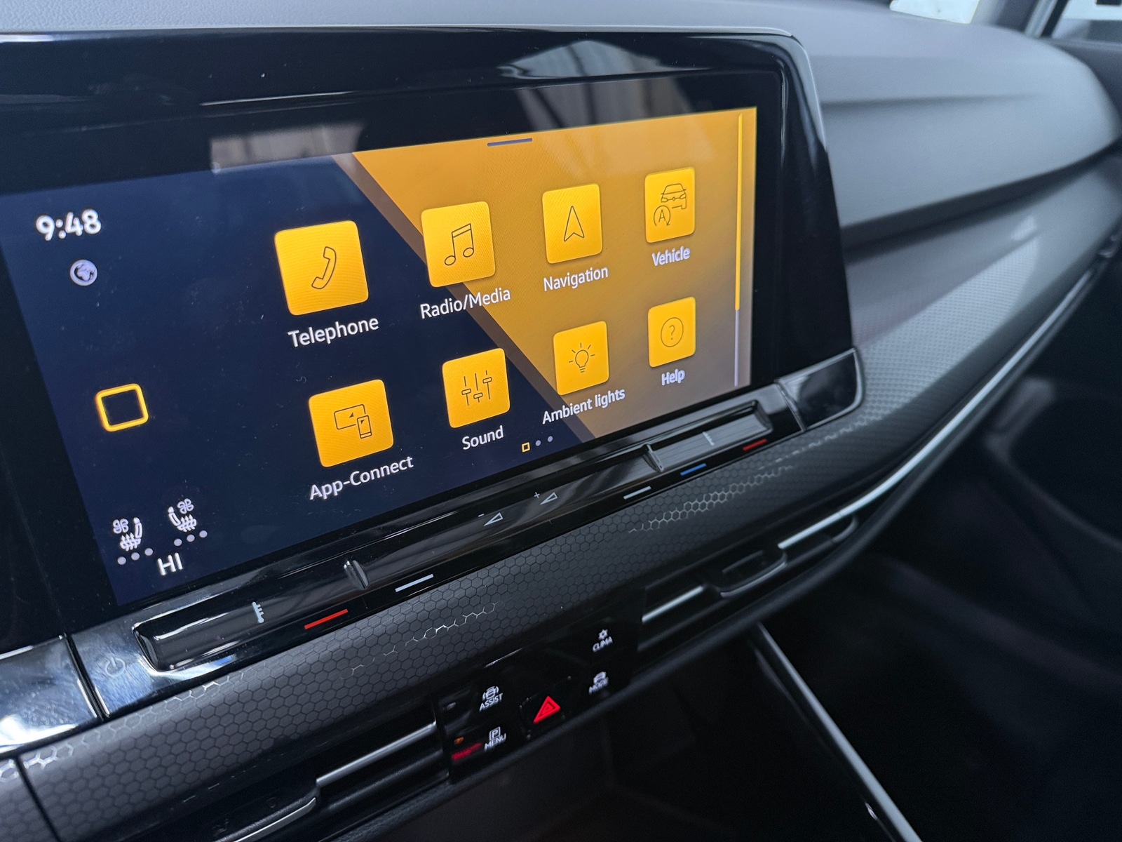 Thumbnail: 2024 Volkswagen Golf - 4