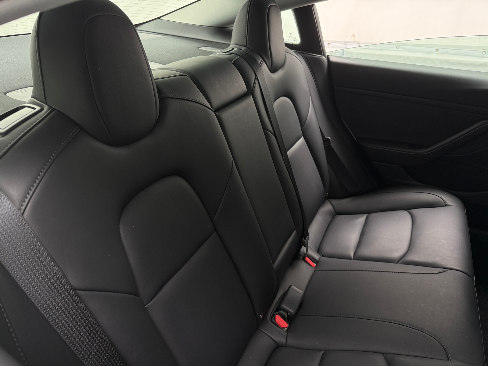 Thumbnail: 2022 Tesla Model 3 - 5