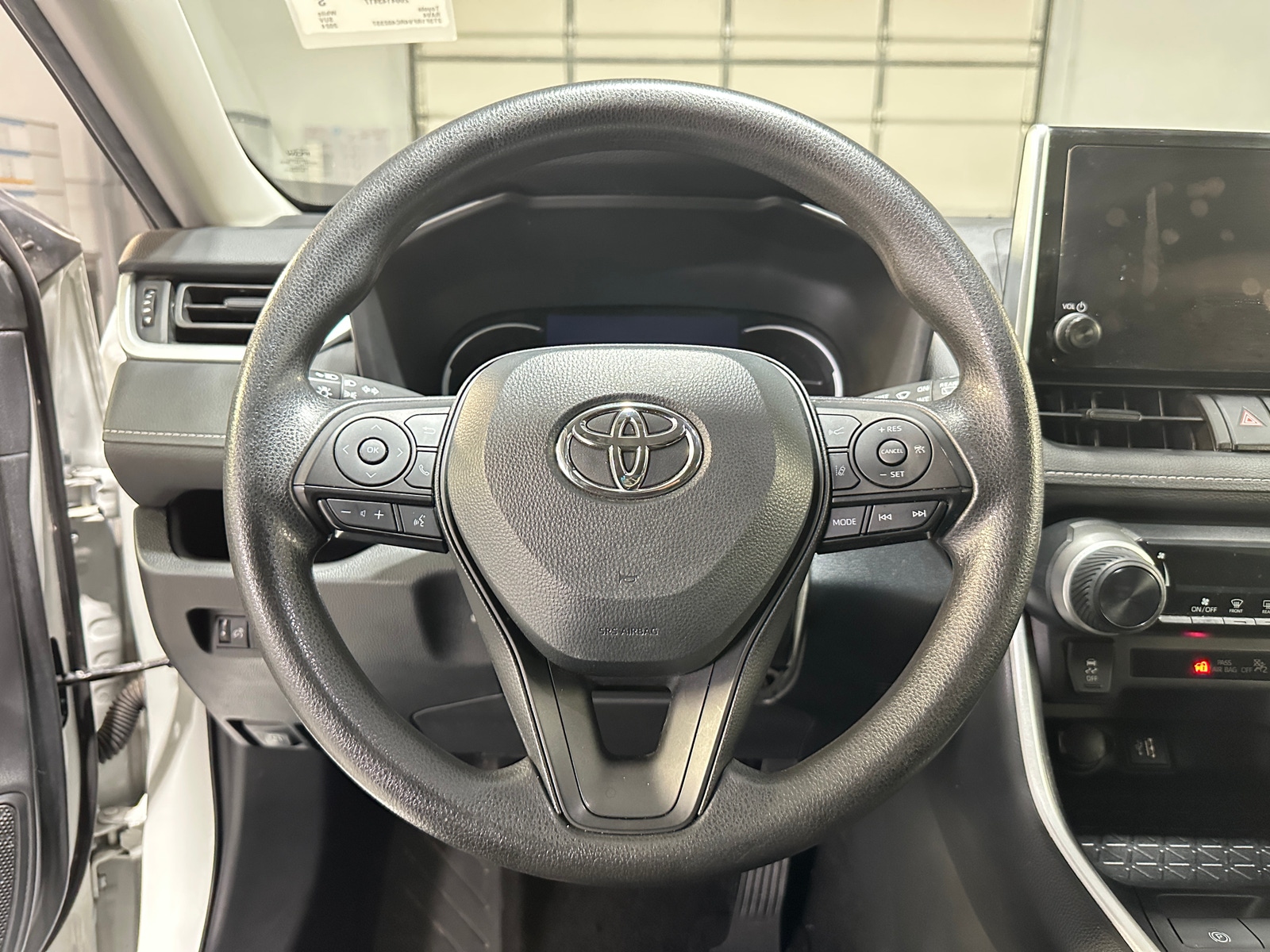 Thumbnail: 2024 Toyota RAV4 - 5