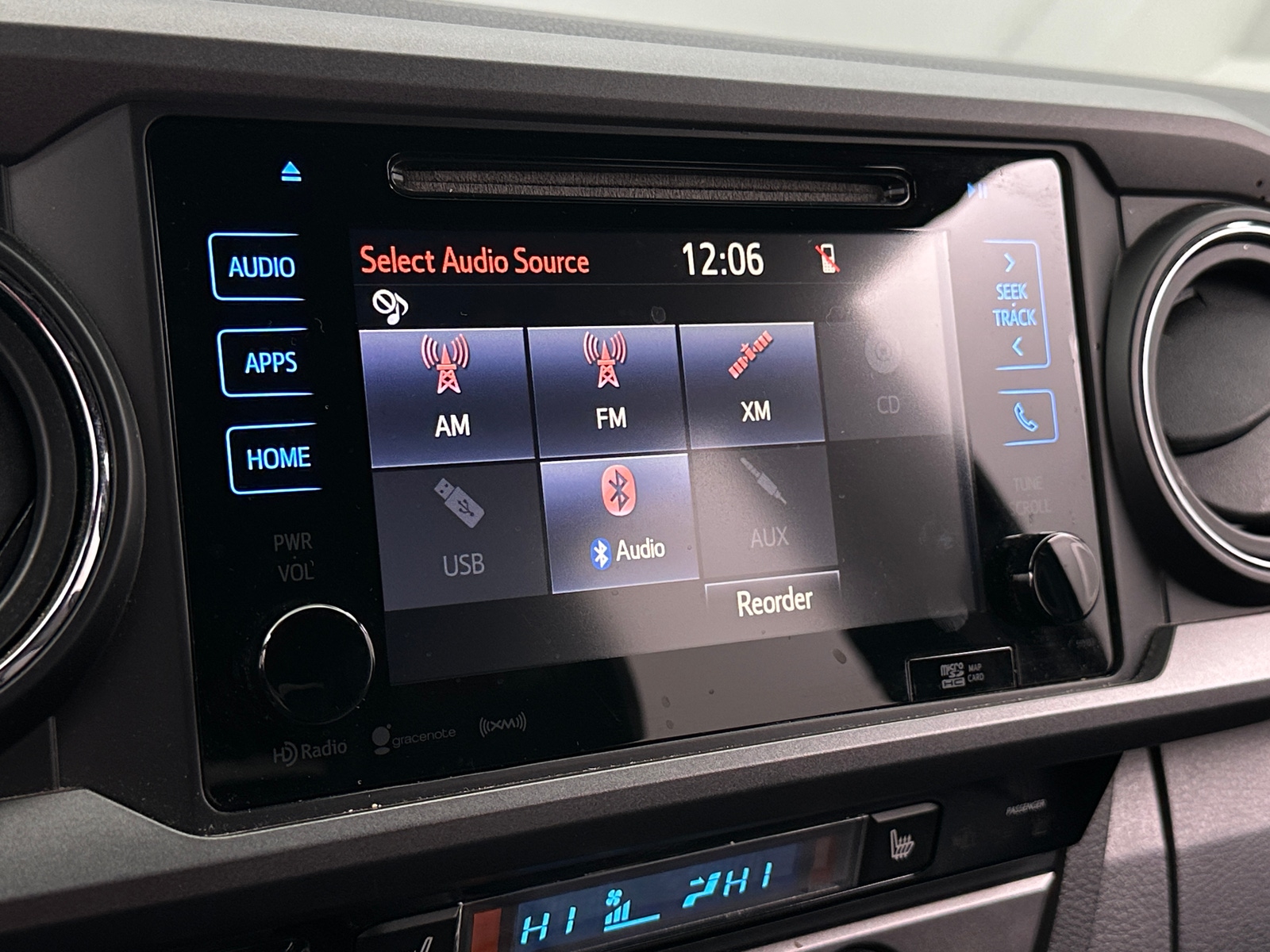 Thumbnail: 2017 Toyota Tacoma - 3