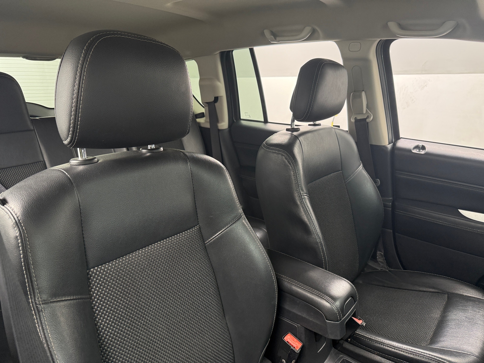 Thumbnail: 2017 Jeep Compass - 2