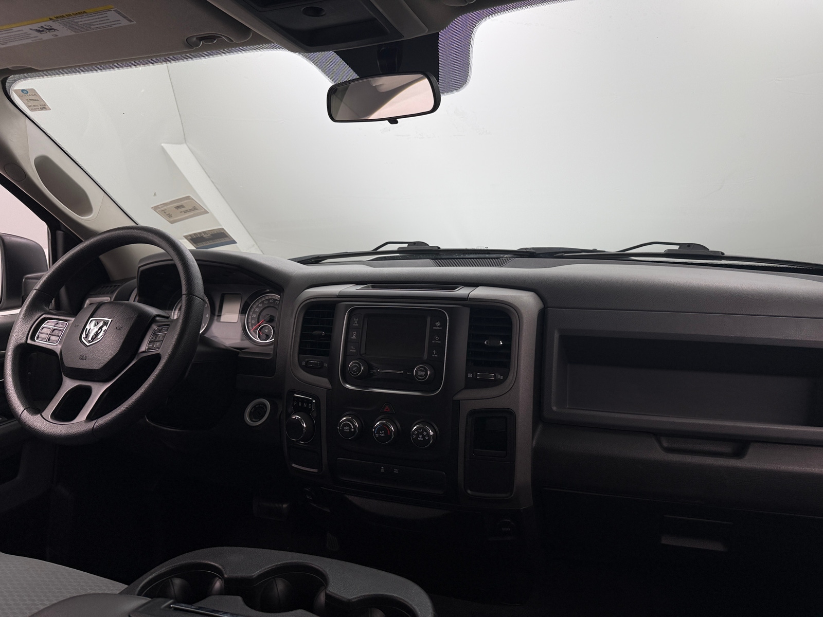 Thumbnail: 2019 RAM 1500 Classic - 2