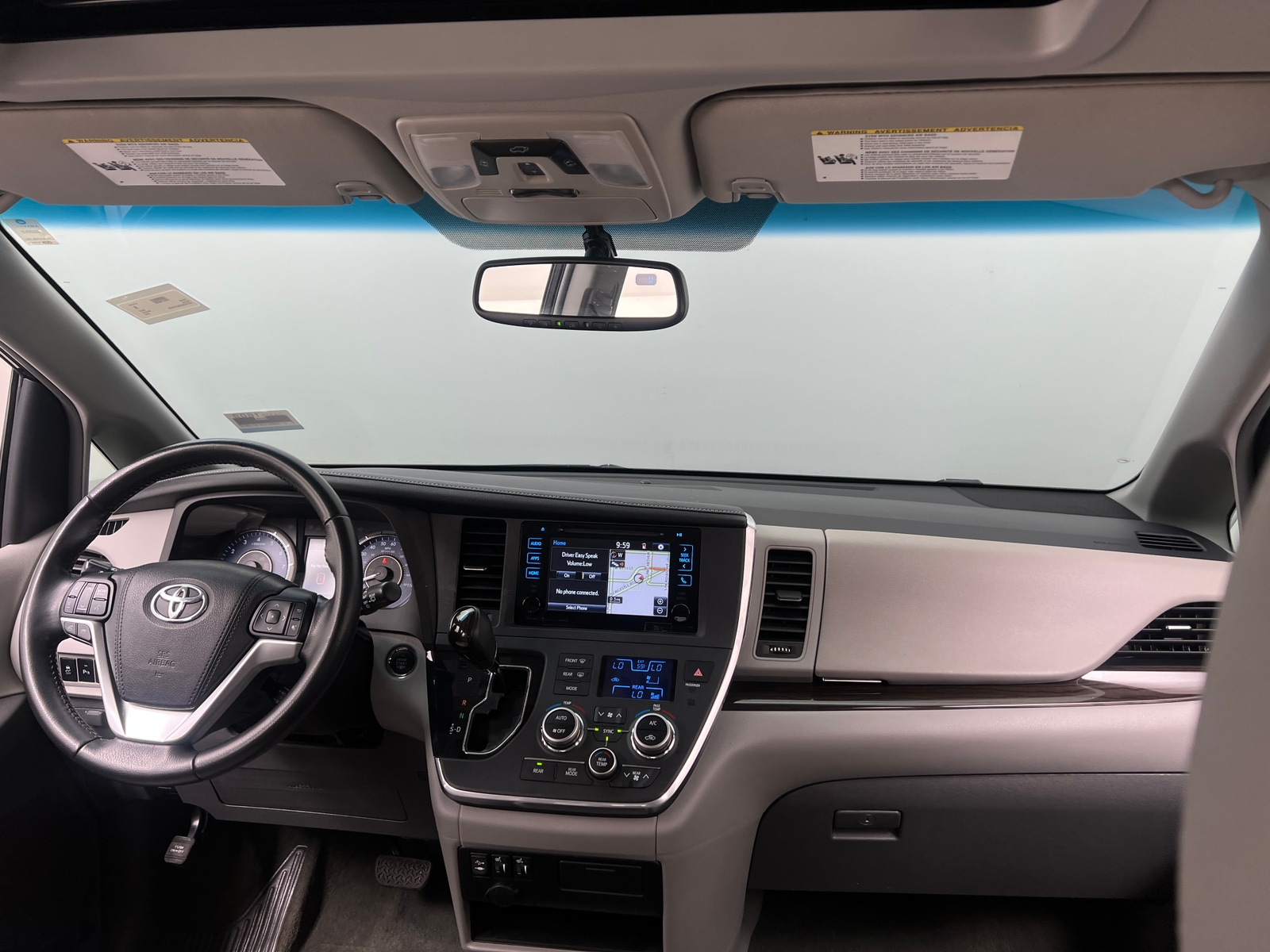 Thumbnail: 2016 Toyota Sienna - 2